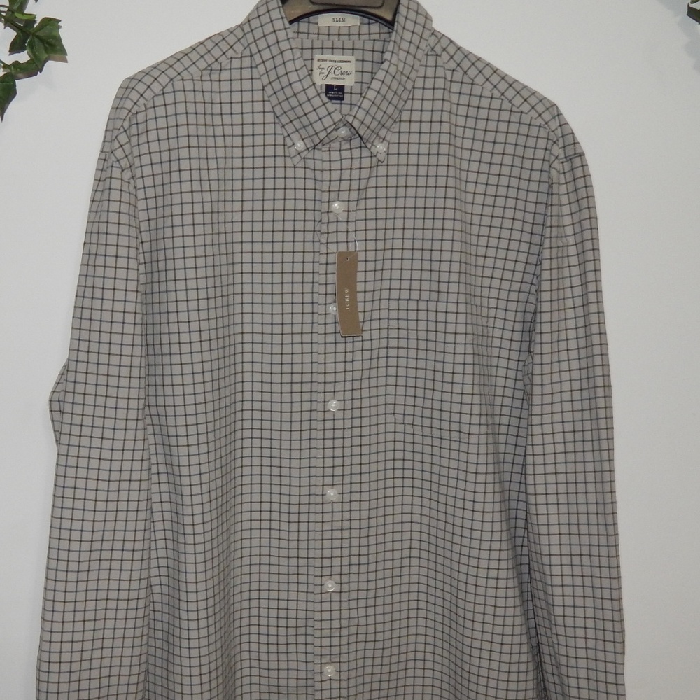 Gray Checkered Button Down - L